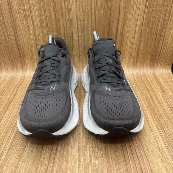 New Balance Fresh Foam x MORE v4 Gray Black WMORBK4 Womens SIZE 9 D Wide - Picture 2 of 8